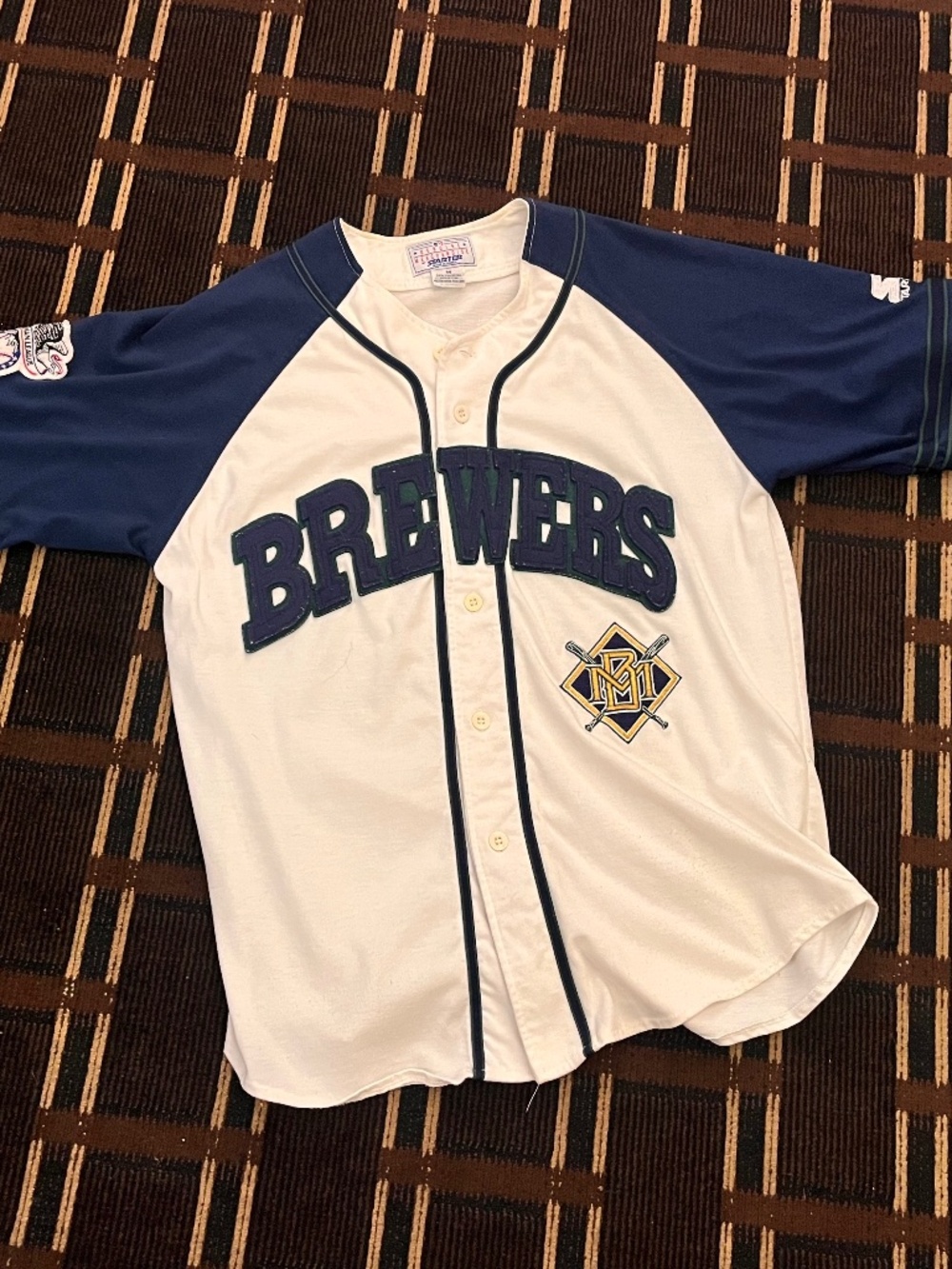 Vintage 90’s Starter Milwaukee Brewers Jersey Medium M White Navy LARGE LOGO